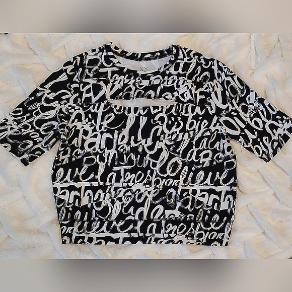 NEW New York & Co Crop Top - Picture 3 of 4